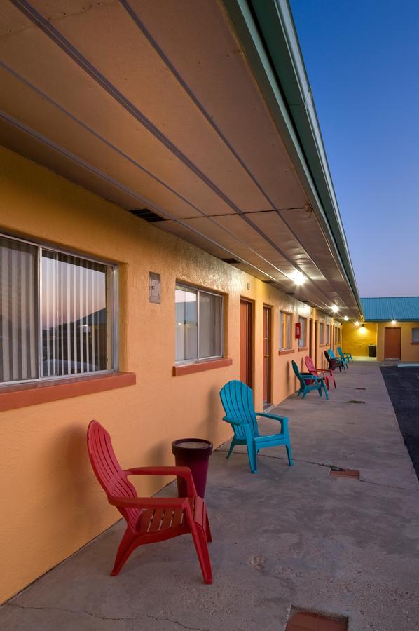 Sunset Motel Moriarty Exterior foto